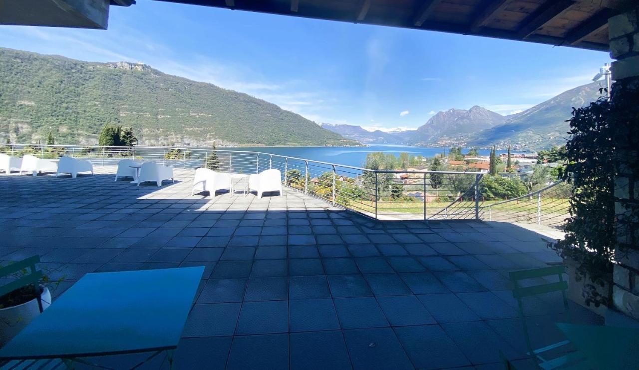 Deluxe Double or Twin Room Lake View